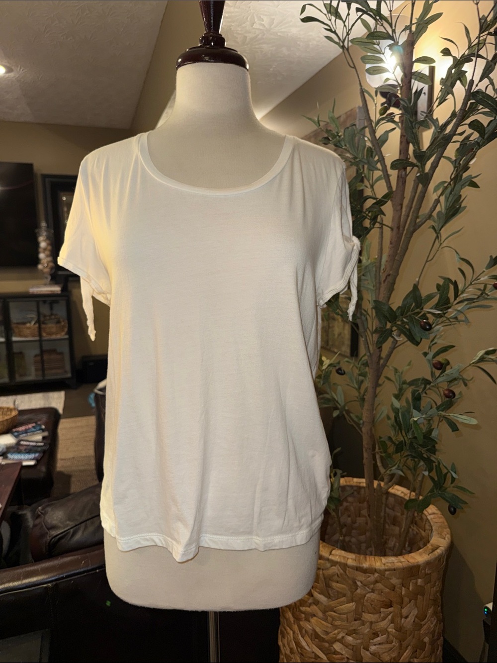 J. Crew White Scoop Neck Short Sleeve Tee